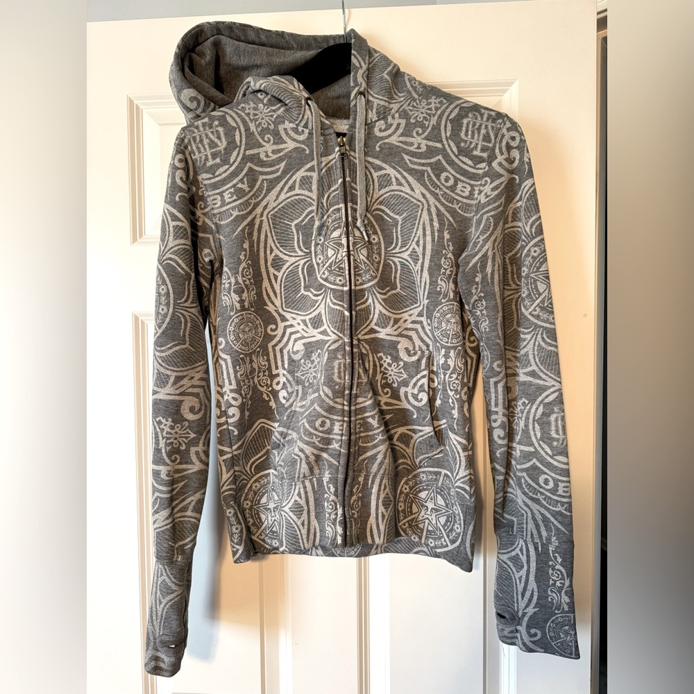 Obey Full Zip Up Hoodie • Size Medium